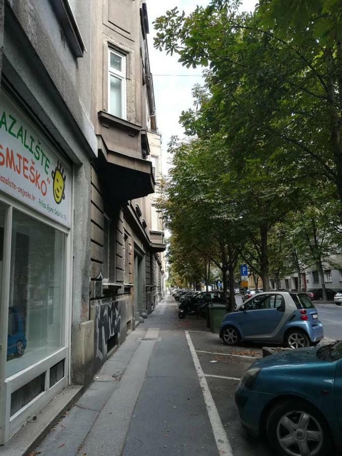 Dreno Apartman Zagreb Buitenkant foto